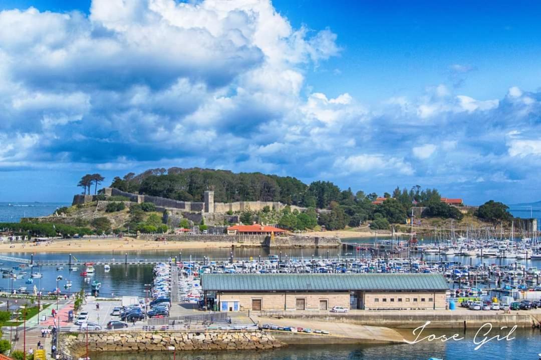 Villa Vivienda En El Casco Historico De Baiona Exterior foto